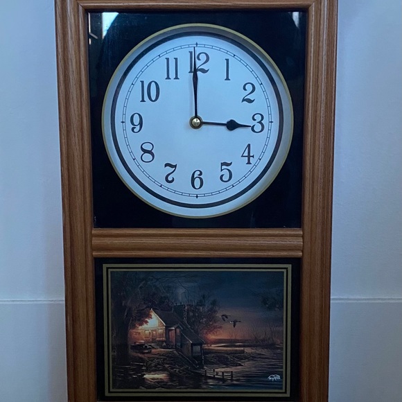 Terry Redlin "That Special "Time" Regulator Clock - Picture 2 of 13